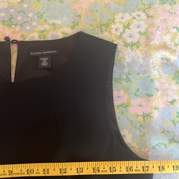 Banana Republic | Wool Sleeveless Black Sheath Dress Size 12P Classic Office - Picture 8 of 11